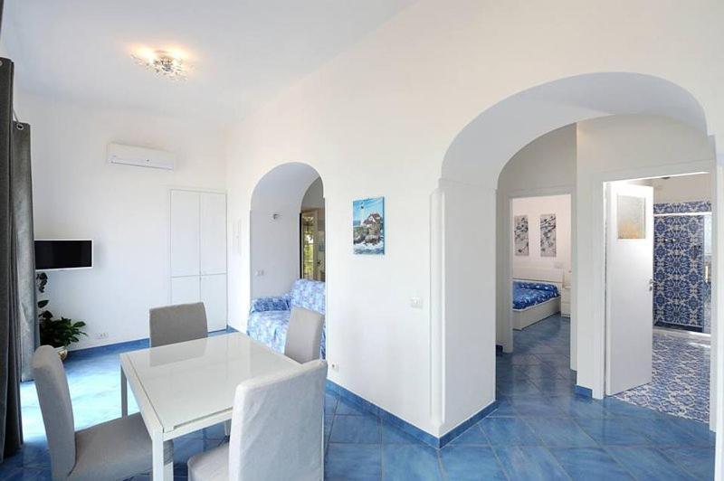 Casa Emi Apartment อามาลฟี ภายนอก รูปภาพ