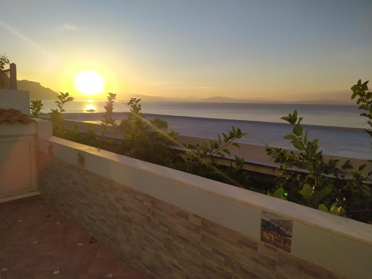 Casa Emi Apartment อามาลฟี ภายนอก รูปภาพ