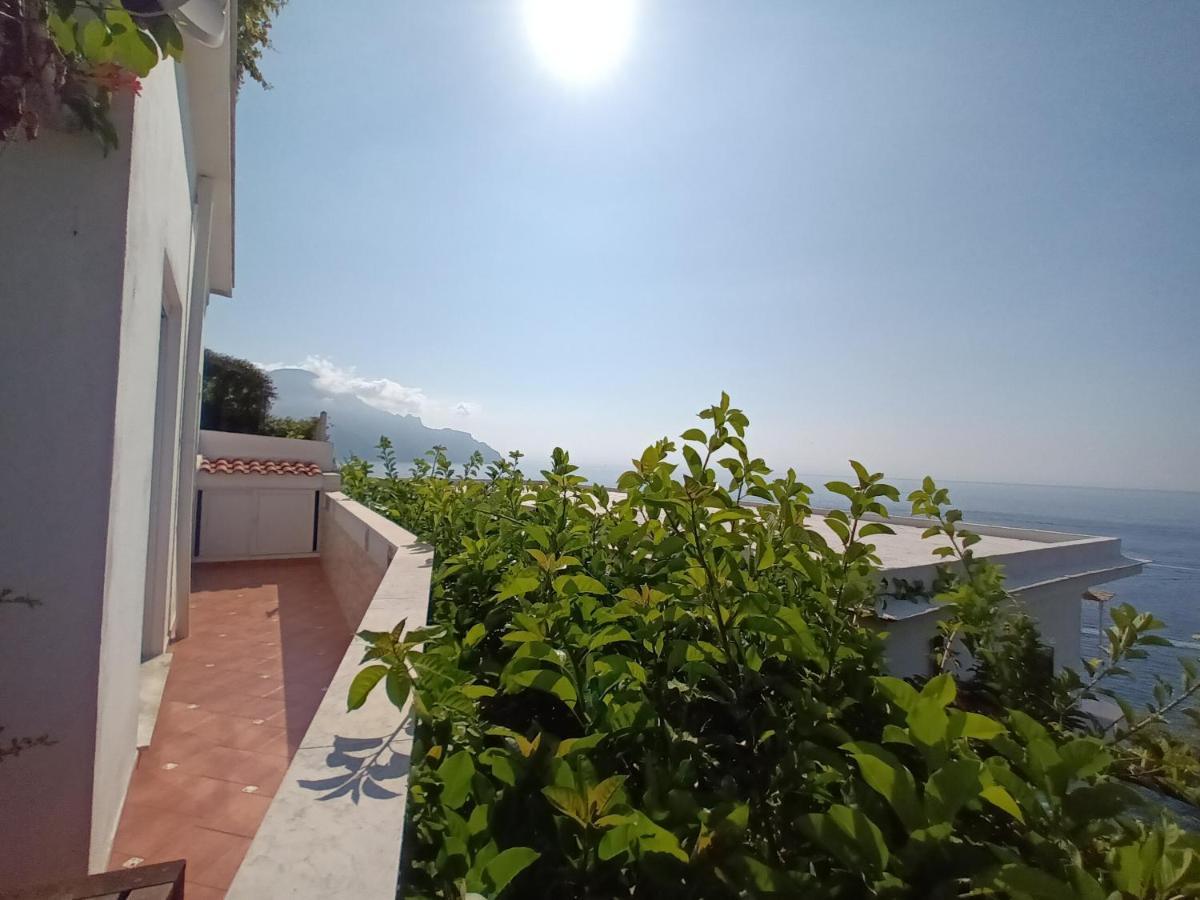 Casa Emi Apartment อามาลฟี ภายนอก รูปภาพ